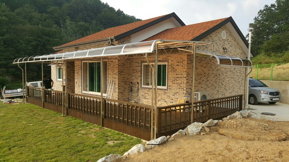 <원룡기업>렉산캐노피시공전문업체입니다